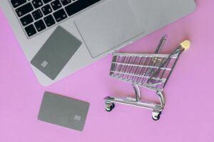 السياسة والاقتصاد الرقمي: تأثير التكنولوجيا على الاقتصاد والسياسات المالية 4 WIDAR1A2Z